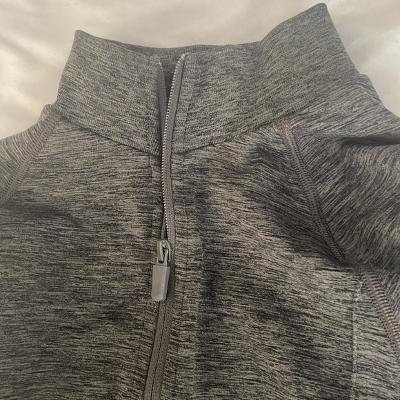 Amplify Jacket - Picture 4 of 5